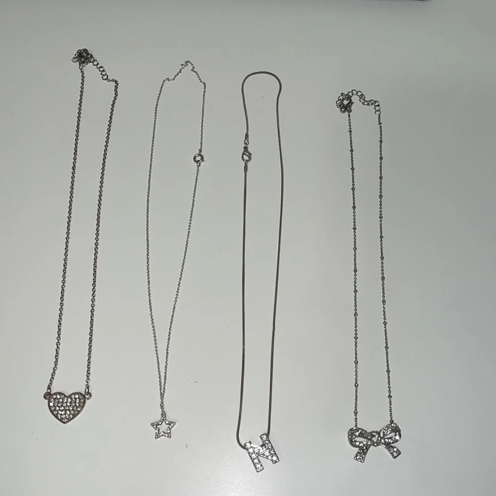 Necklaces - Picture 1 of 5